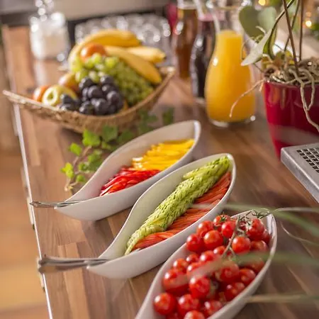 太阳酒店 3* 瓦格赖恩