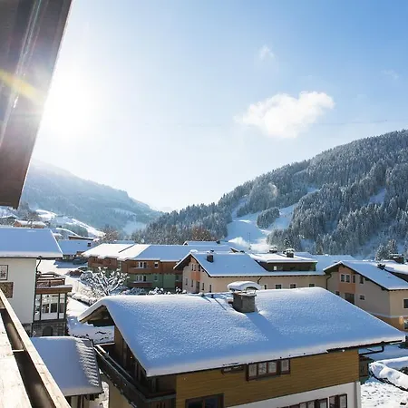 Sonne 3* Wagrain