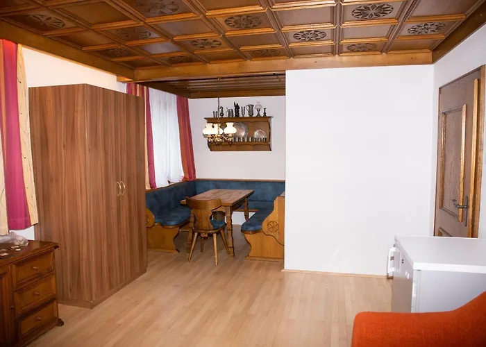 太阳酒店 酒店 3*