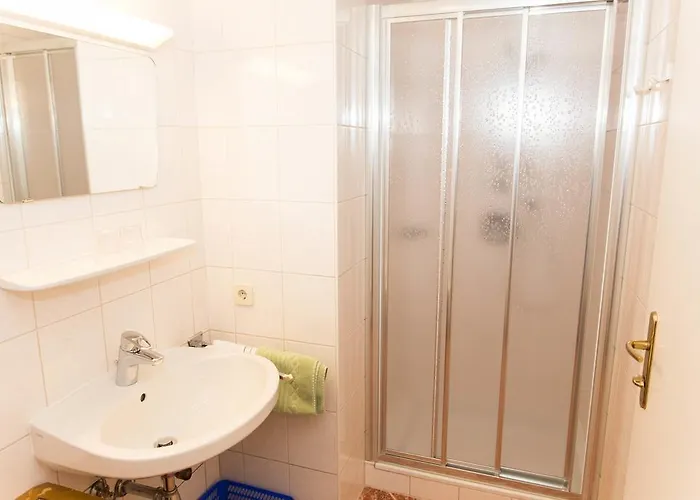 太阳酒店 3* 瓦格赖恩